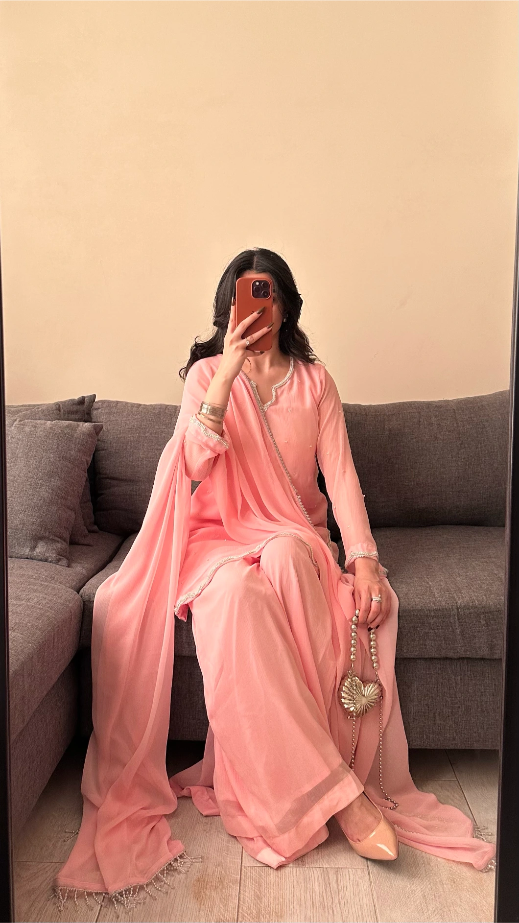 Parisa - Image 2