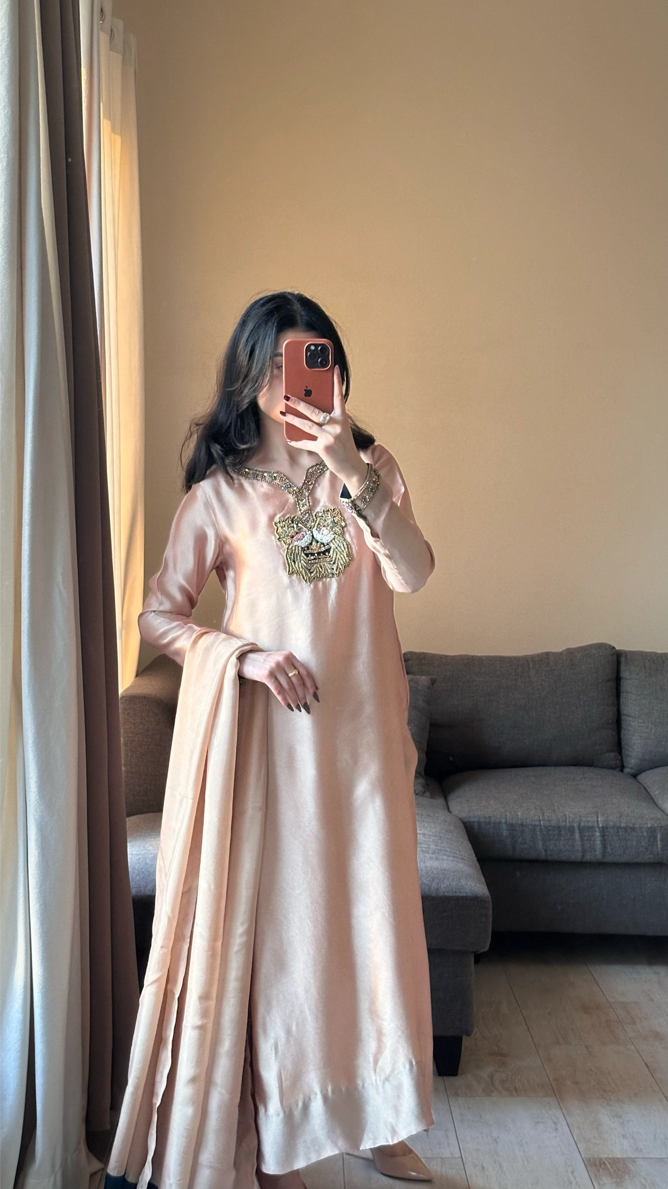 Zareen - Image 2
