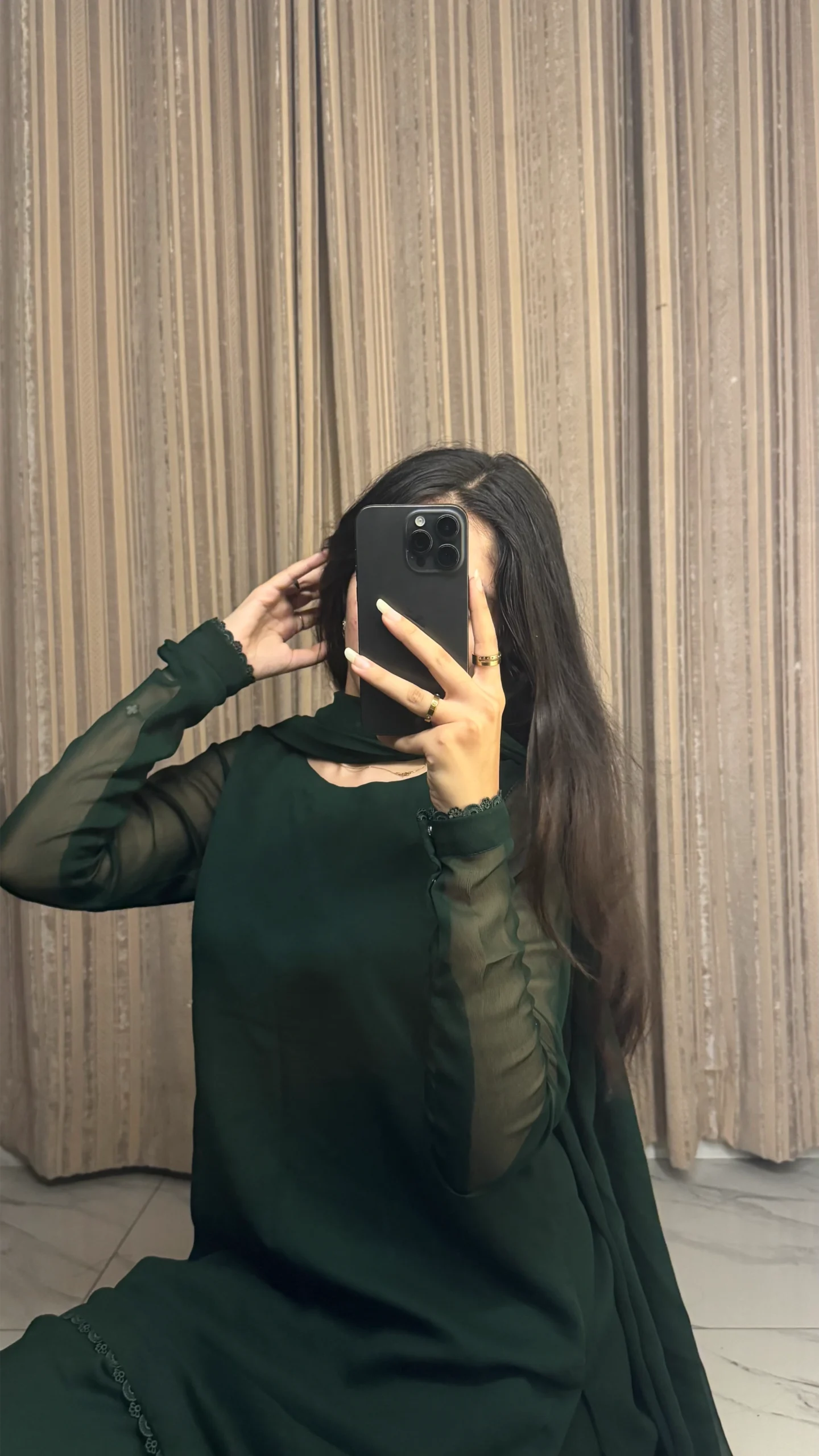 Amber - Image 2