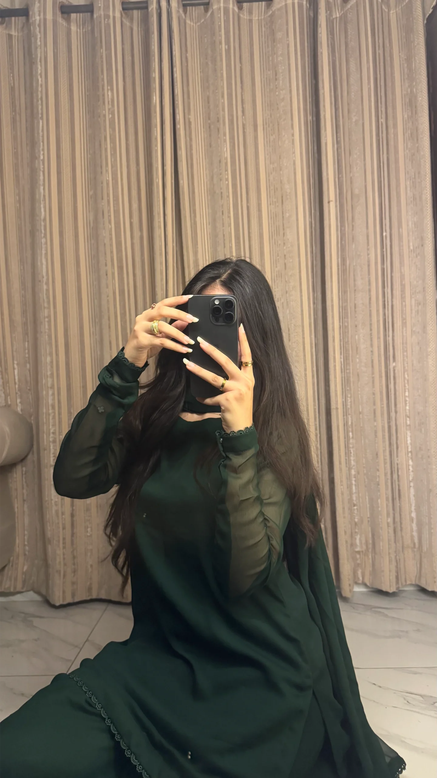 Amber - Image 3